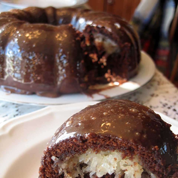 Chocolate Macaroon Cake