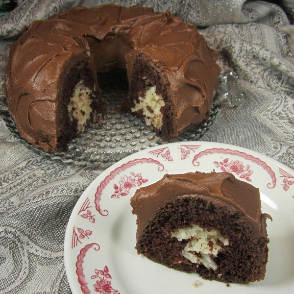 Chocolate Macaroon Cake