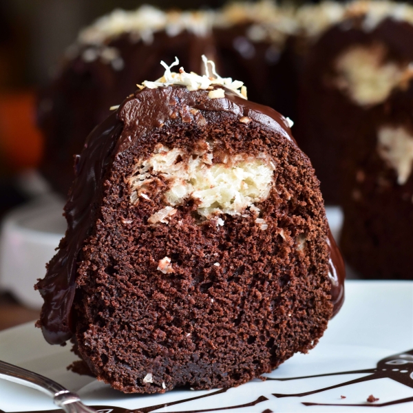 Chocolate Macaroon Cake