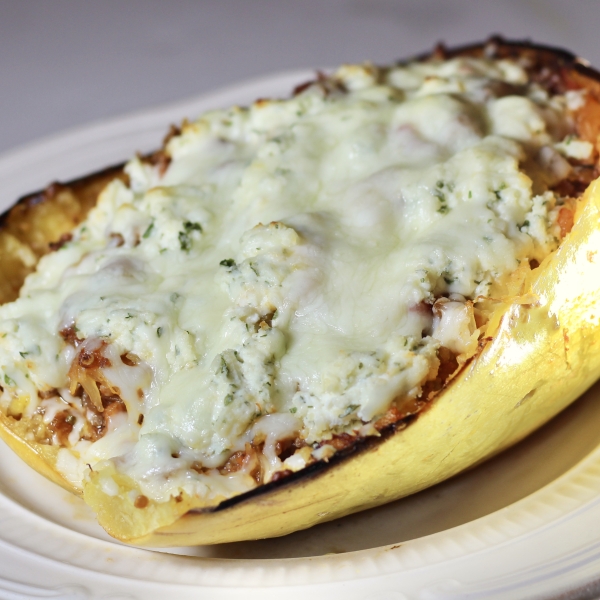 Roasted Spaghetti Squash Lasagna Boats