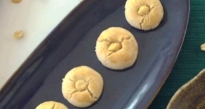 Lunar New Year Peanut Cookies