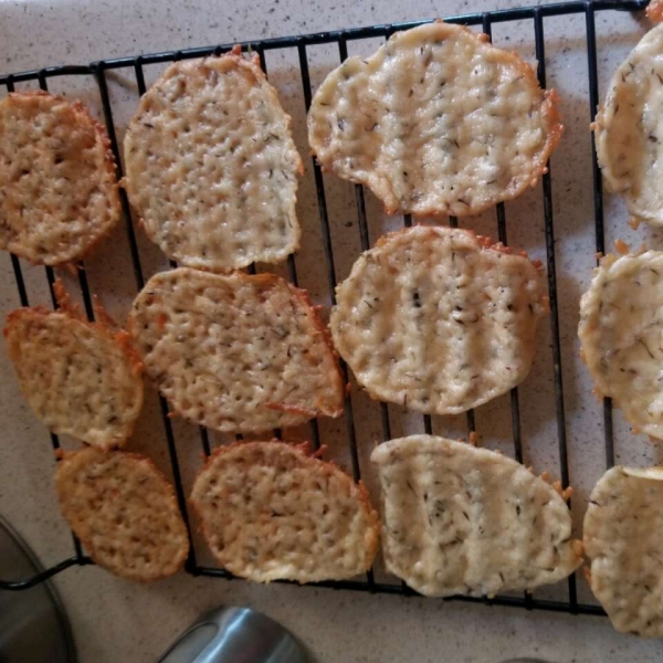 Parmesan Thyme Crisps