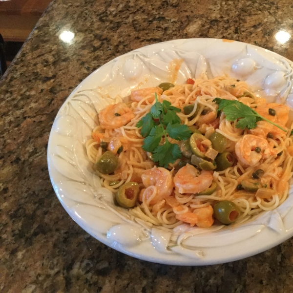 Shrimp Scampi Pasta with White Wine Sauce