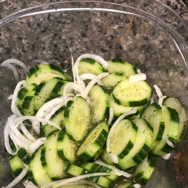 Crisp Marinated Cucumbers