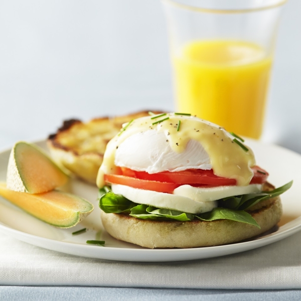 Eggs Benedict from Galbani®