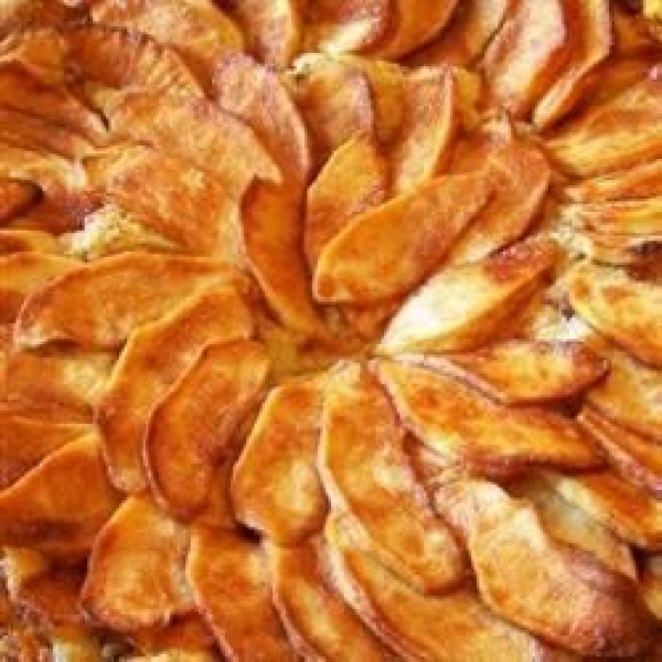 Milopita (Greek Apple Upside-Down Cake)