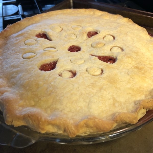 Favorite Strawberry Rhubarb Pie