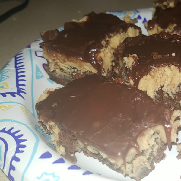 Best-Ever Buckeye Brownies!