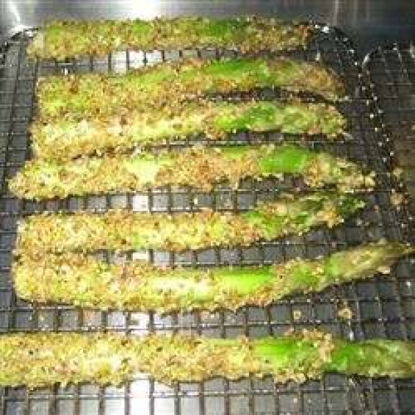 Pistachio-Crusted Asparagus
