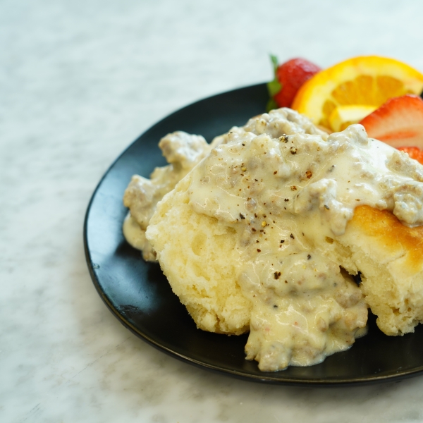 Best Sausage Gravy and Biscuits