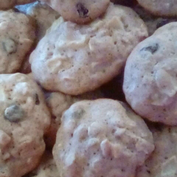 Apple Oatmeal Cookies I