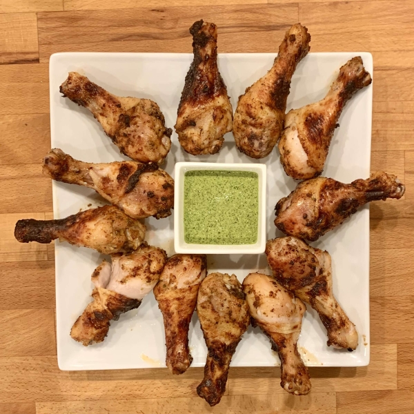 Air-Fried Peruvian Chicken Drumsticks with Green Crema