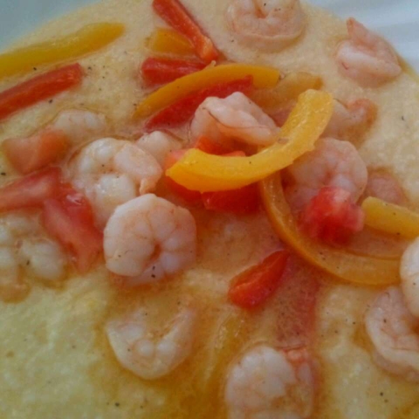 Garlic Cheese Grits with Shrimp