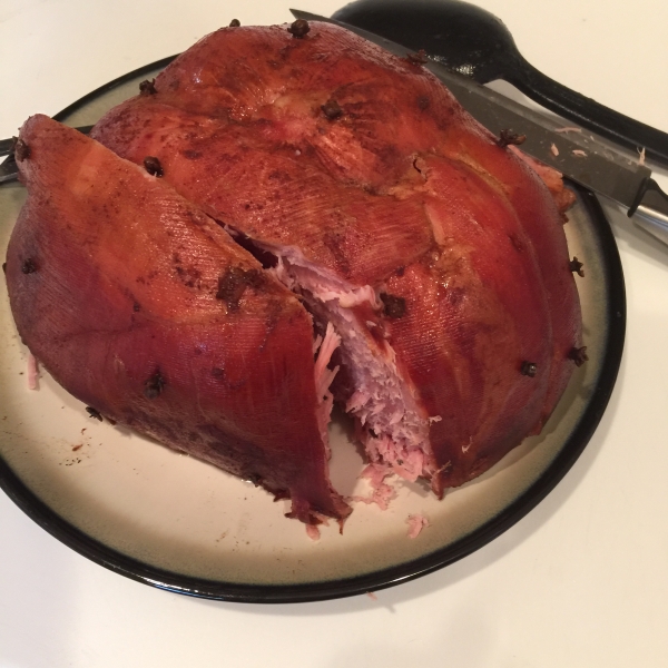 Easy Slow Cooker Ham