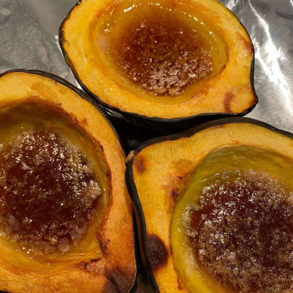 Roasted Acorn Squash with Brown Sugar