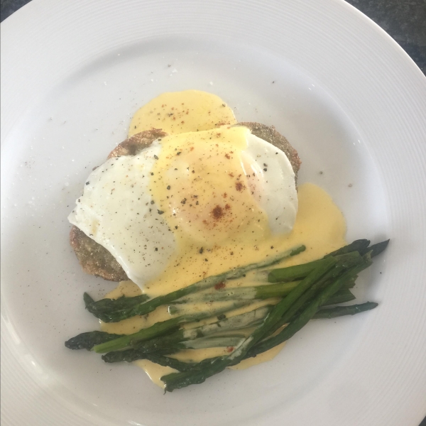 Classic Hollandaise Sauce