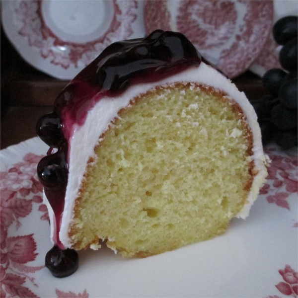 Bundt Cake Fruit Celebration