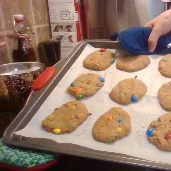 Peanut Butter M&M Cookies