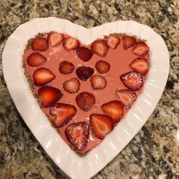 Raw Vegan Strawberry Pie