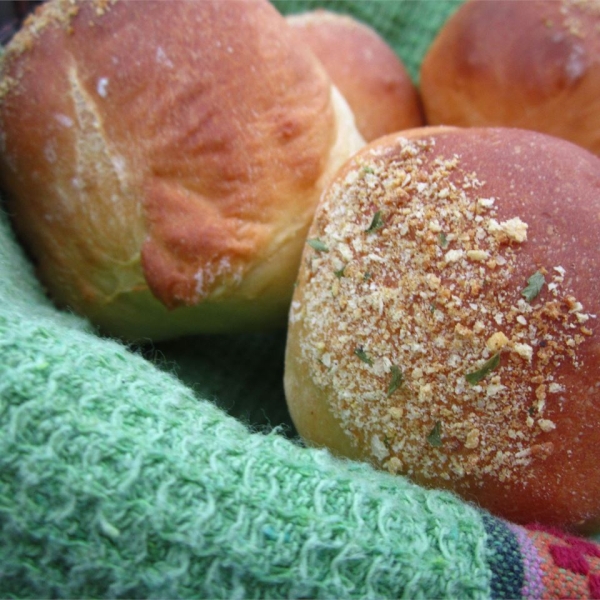 Pan de Sal - Filipino Bread Rolls
