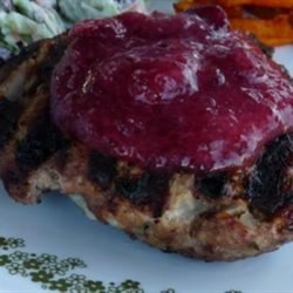 Grilled Turkey Burgers with Cranberry Horseradish Dressing