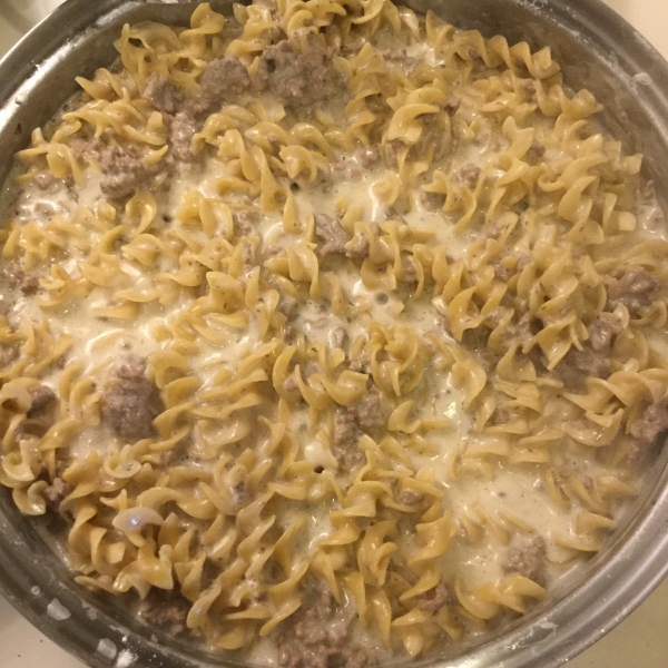 One-Pot Ground Beef Stroganoff