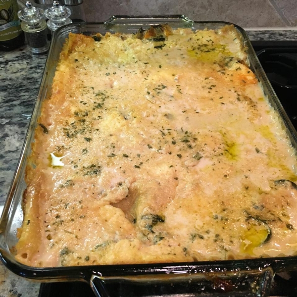 Easy Spinach Lasagna with White Sauce