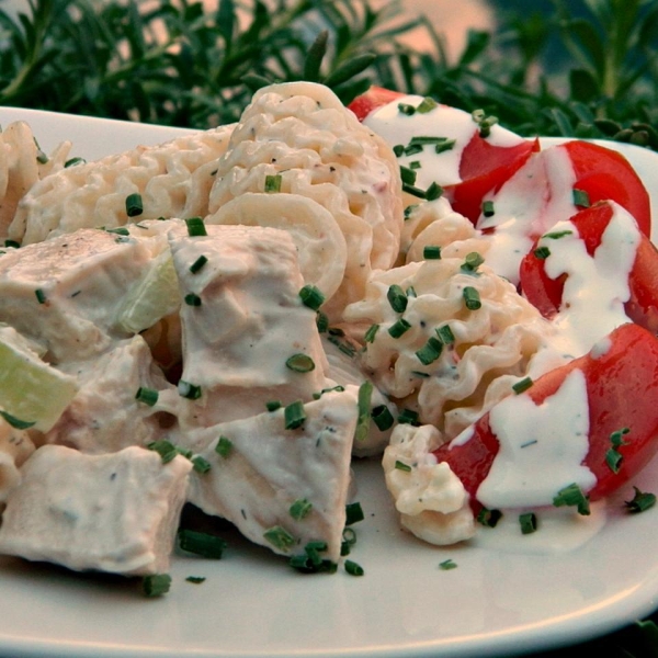 Dill Lemon Chicken Pasta Salad