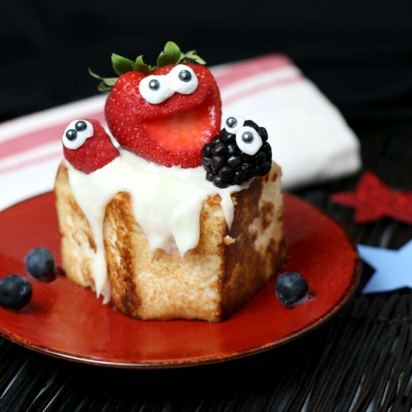 Toasted Angel Food Cake with Strawberries