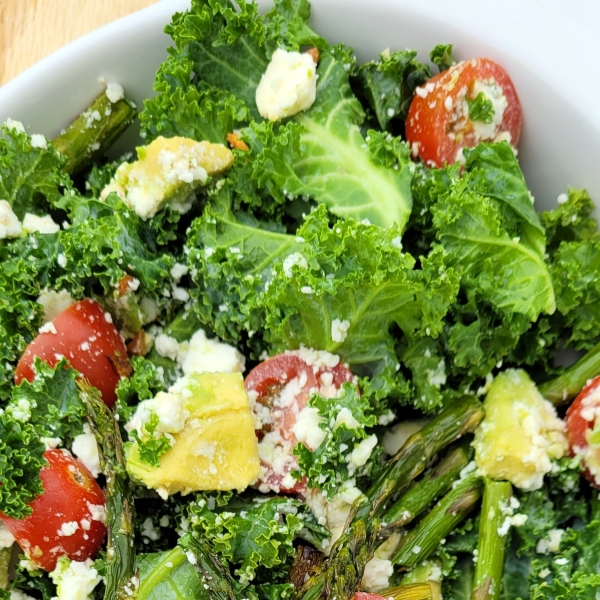 Roasted Asparagus and Kale Salad