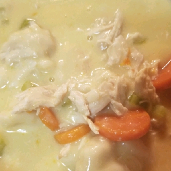 Slow Cooker Chicken and Dumplings