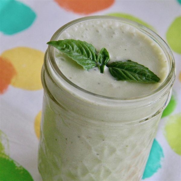 Banana Basil Smoothie