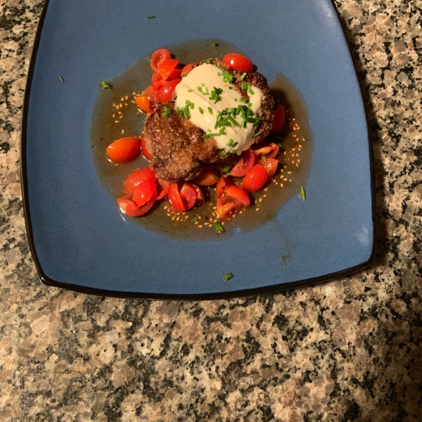 Beef Medallions with Fresh Horseradish Sauce