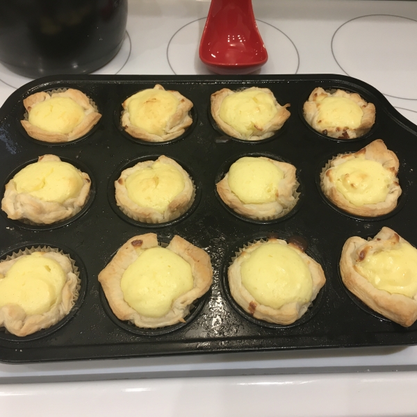 Portuguese Custard Tarts - Pasteis de Nata