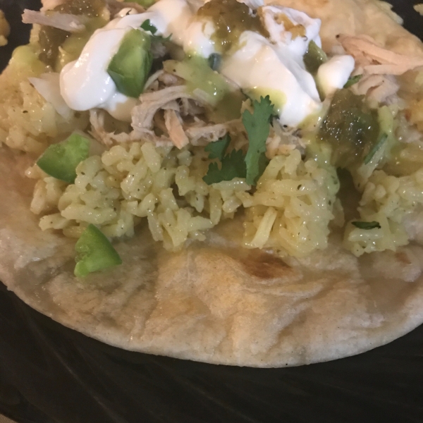 Slow Cooker Pulled Chicken Tacos