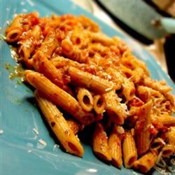 Ziti with Tomato-Pesto Sauce