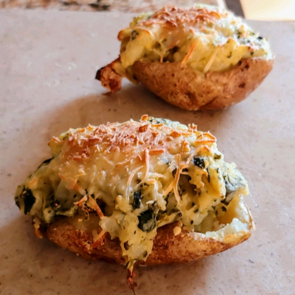 Leslie's Super Easy Spinach-Artichoke Dip Twice-Baked Potatoes