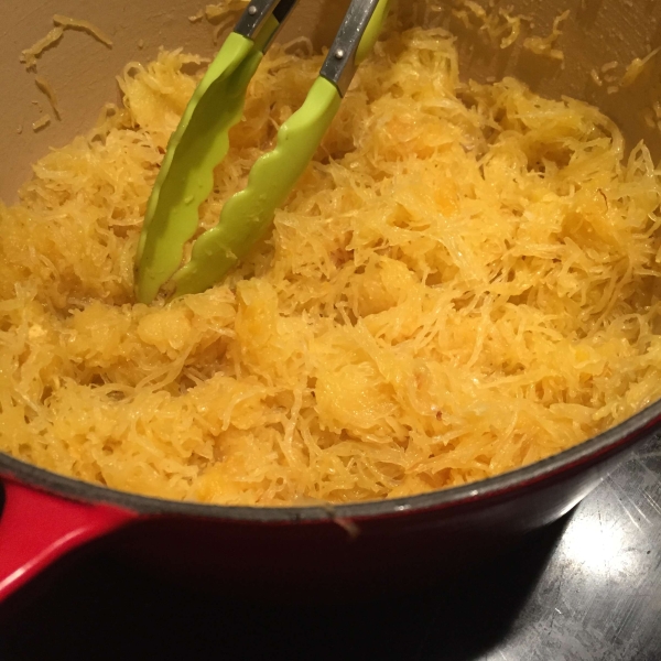 Garlic-Ginger Roasted Spaghetti Squash