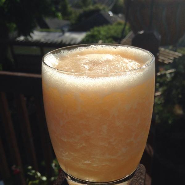 Cantaloupe Fizz