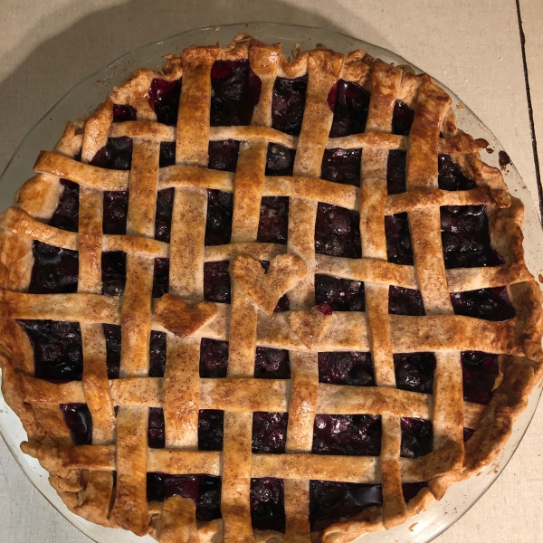 Mom's Pie Crust for a Double Crust Pie