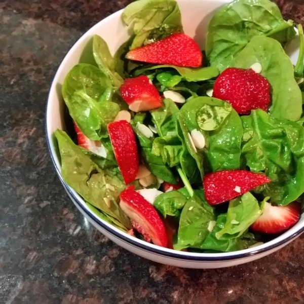 Spring Strawberry Spinach Salad