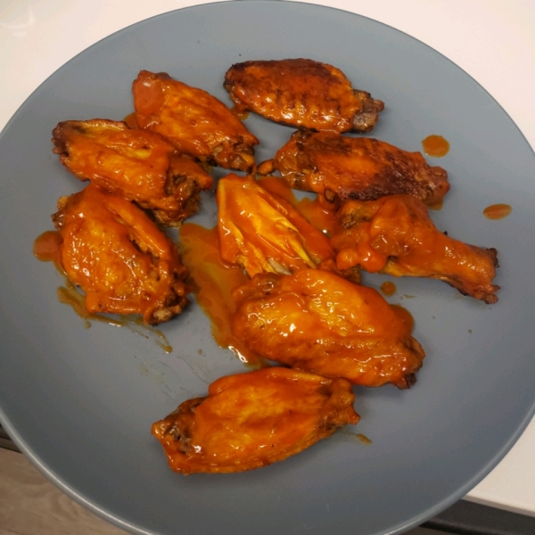 Awesome Slow Cooker Buffalo Wings