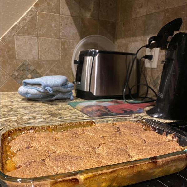 Fresh Southern Peach Cobbler