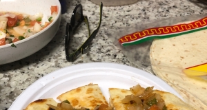 Pico de Gallo Chicken Quesadillas