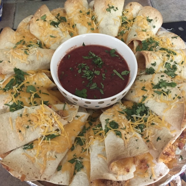 Pico de Gallo Chicken Quesadillas