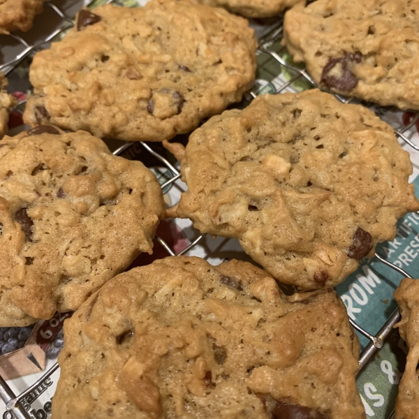 Peanut Butter Crunch Cookies