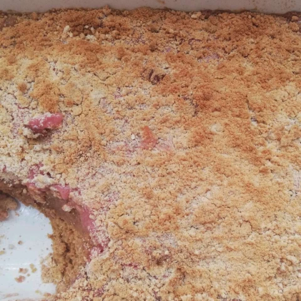 Strawberry Rhubarb Coffee Cake