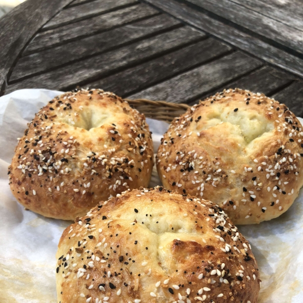 2-Ingredient Dough Bagels