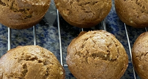 Pumpkin Nut Muffins