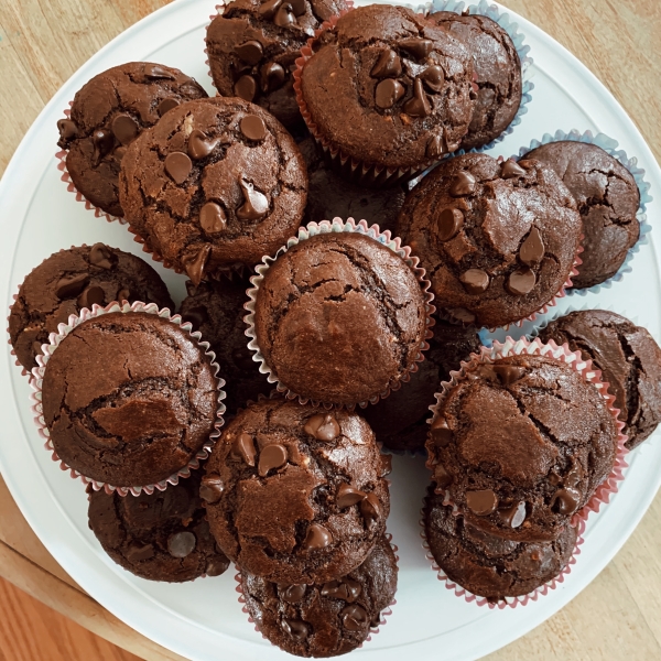 Eggless Peanut Butter Chocolate Muffins